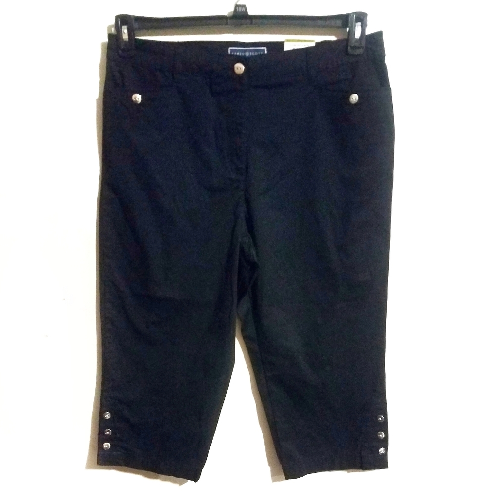Karen Scott Comfort Capris